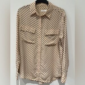 Equipment Silk Beige and Black Heart Pattern Shirt